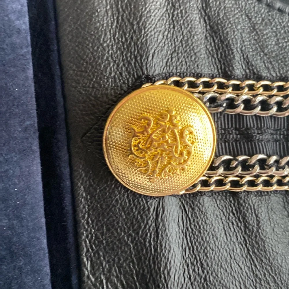 Jacket - Picture 2 of 7